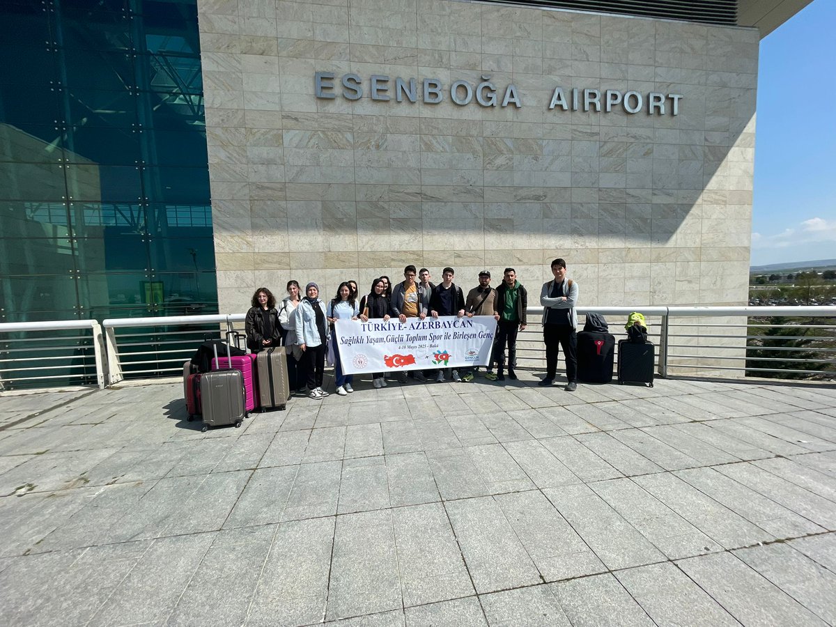Kayseri Gençlik Merkezi'nde Sporla Buluşan Gençlere Ödül