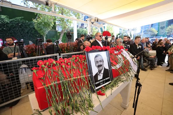 Sırrı Süreyya Önder, Son Yolculuğuna Uğurlandı