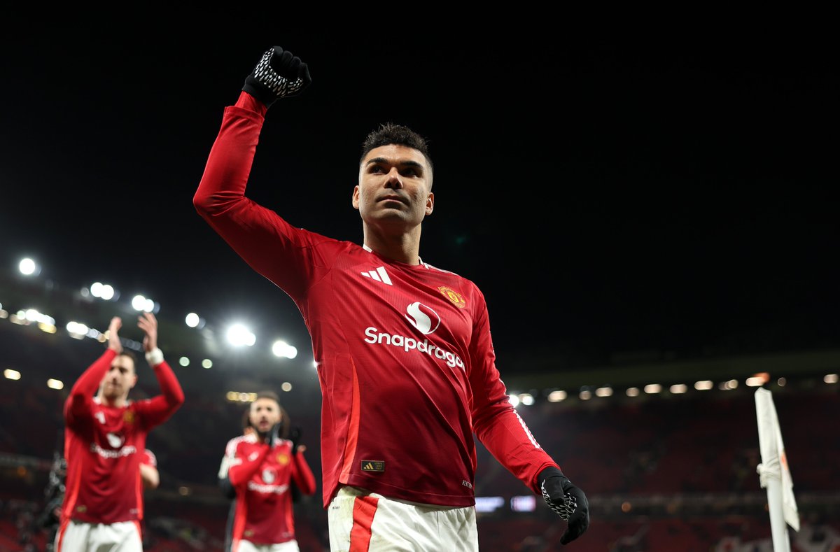 Casemiro'nun Kondisyonu ve Profesyonelliği Manchester United'da Dikkat Çekiyor