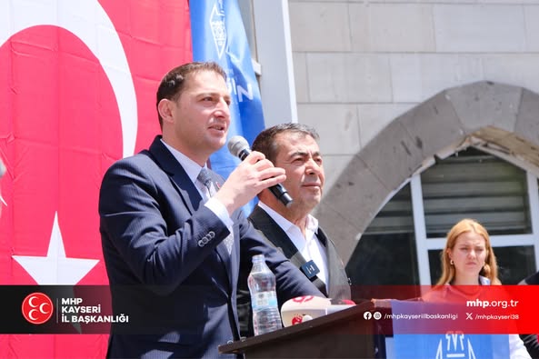 Kayseri Bünyan'da İhtiyaç Sahibi Hemşehrilere Tekerlekli Sandalye Yardımı