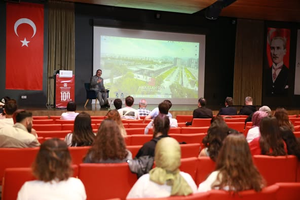 AGÜ Talks'ta Prof. Dr. Sencer Ayata Kayseri'nin Sosyolojik ve Ekonomik Geçmişine Açıkladı