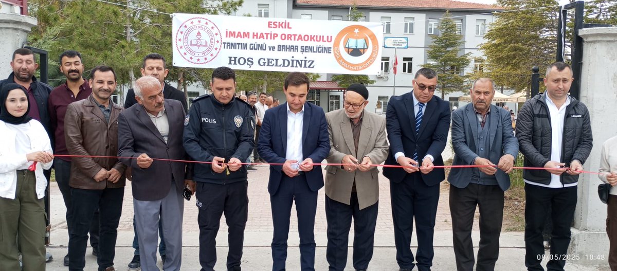 Eskil İmam Hatip Ortaokulu Tanıtım Günü ve Bahar Şenliği ile Eğitim Coşkusunu Yaşadı