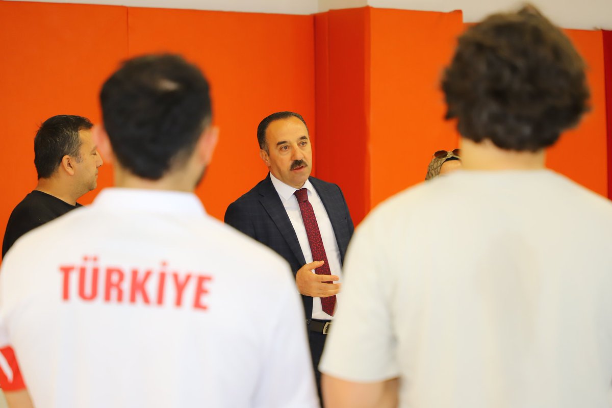 Aksaray'da Masa Tenisi Yardımcı Antrenör Kursu Başladı