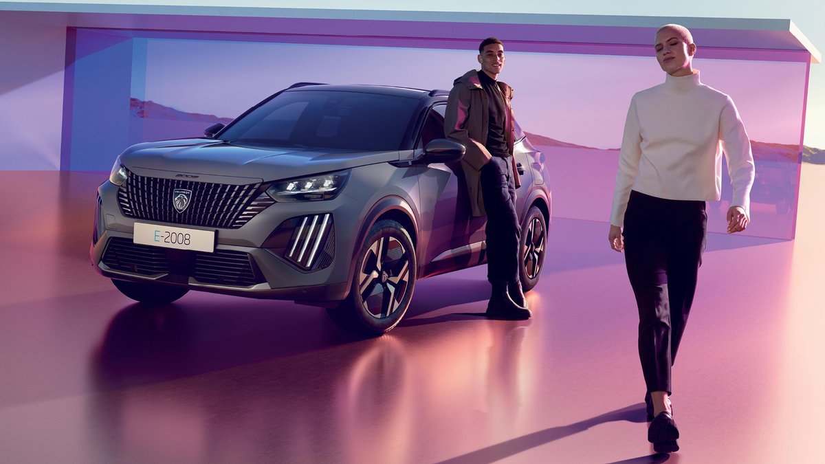 Peugeot E-2008, Yeni Teknolojileriyle Dikkat Çekiyor