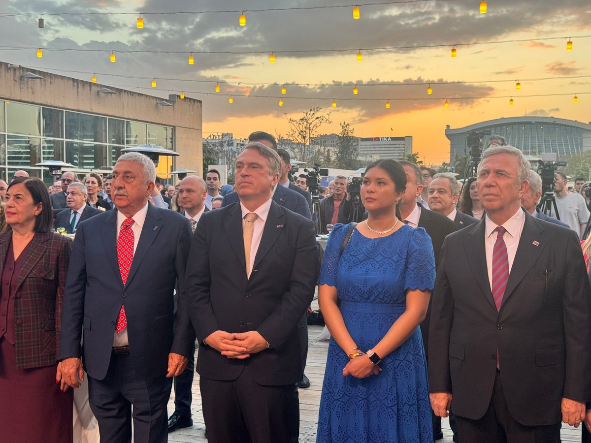 AB Günü Resepsiyonunda Diplomatlar ve Siyasi Temsilciler Buluştu