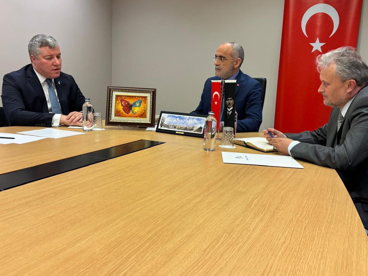 Ukrayna Maslahatgüzarı, Türkiye Cumhurbaşkanı Danışmanı ile Bir Araya Geldi: Toprak Bütünlüğü Desteği Tekrarladı