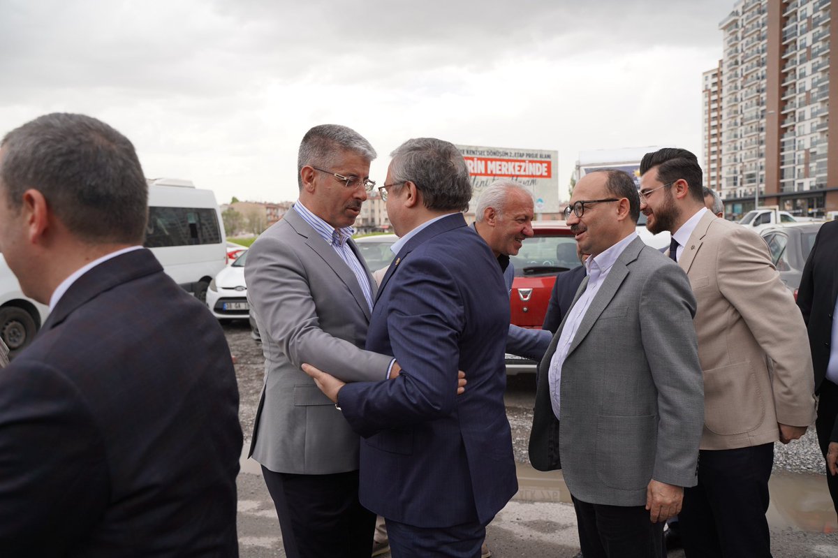 Ak Parti'li Çopuroğlu, Kayseri İl Teşkilatıyla Tanışma Toplantısı Yaptı