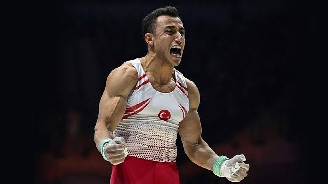 Adem Asil, Bulgaristan'da Bronz Madalya Kazandı