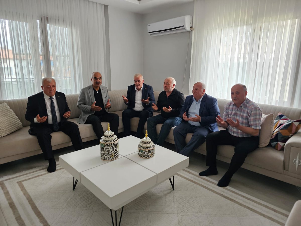MHP Aksaray İl Başkanı ve Teşkilatı, Erdoğan Ateş'in Vefat Eden Annesine Taziye Ziyareti