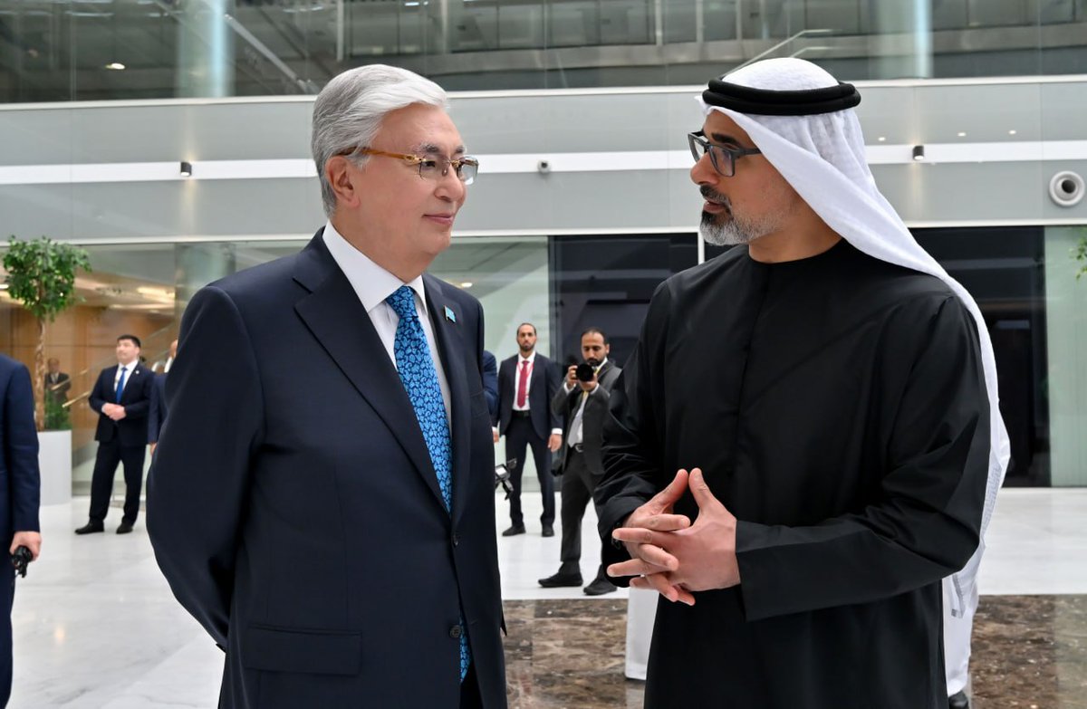 Kazakistan ve BAE Liderleri, Astana Finans Merkezi'ni Ziyaret Etti