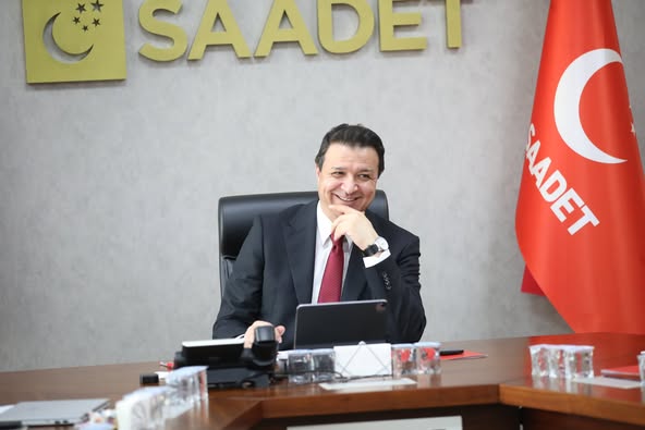Saadet Partisi Milletvekili Arıkan, Gençlik Kolları Başkanlık Divanı ile Toplantı Yaptı