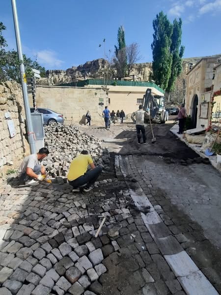 Ürgüp Belediyesi, Çeşitli Mahallelerde Altyapı ve Hizmet Çalışmalarına Devam Ediyor