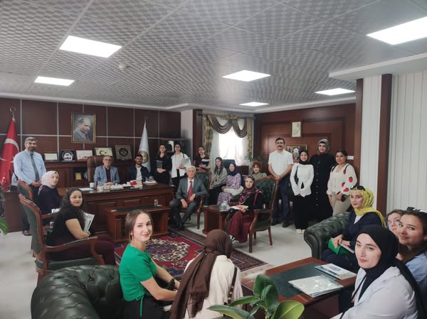 Sosyoloji Öğrencileri, Nevşehir'de Manevi Mekanları Ziyaret Etti