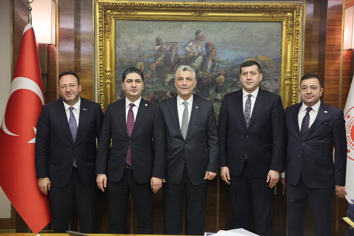 MHP'li Vekil Ersoy, Ticaret Bakanı Bolat'ı Ziyaret Etti