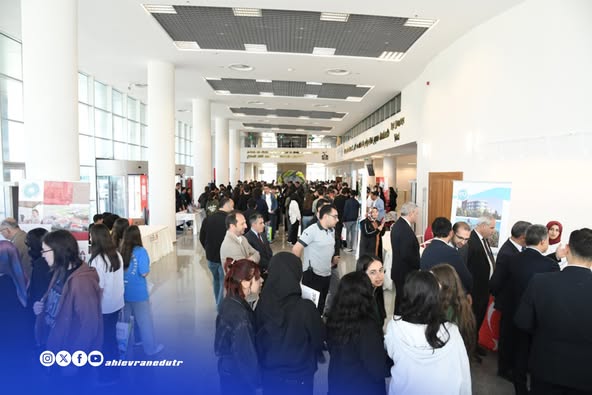 Anadolu Üniversiteler Birliği Tanıtım Fuarı'nın İkinci Durağı Kırşehir Ahi Evran Üniversitesi Oldu