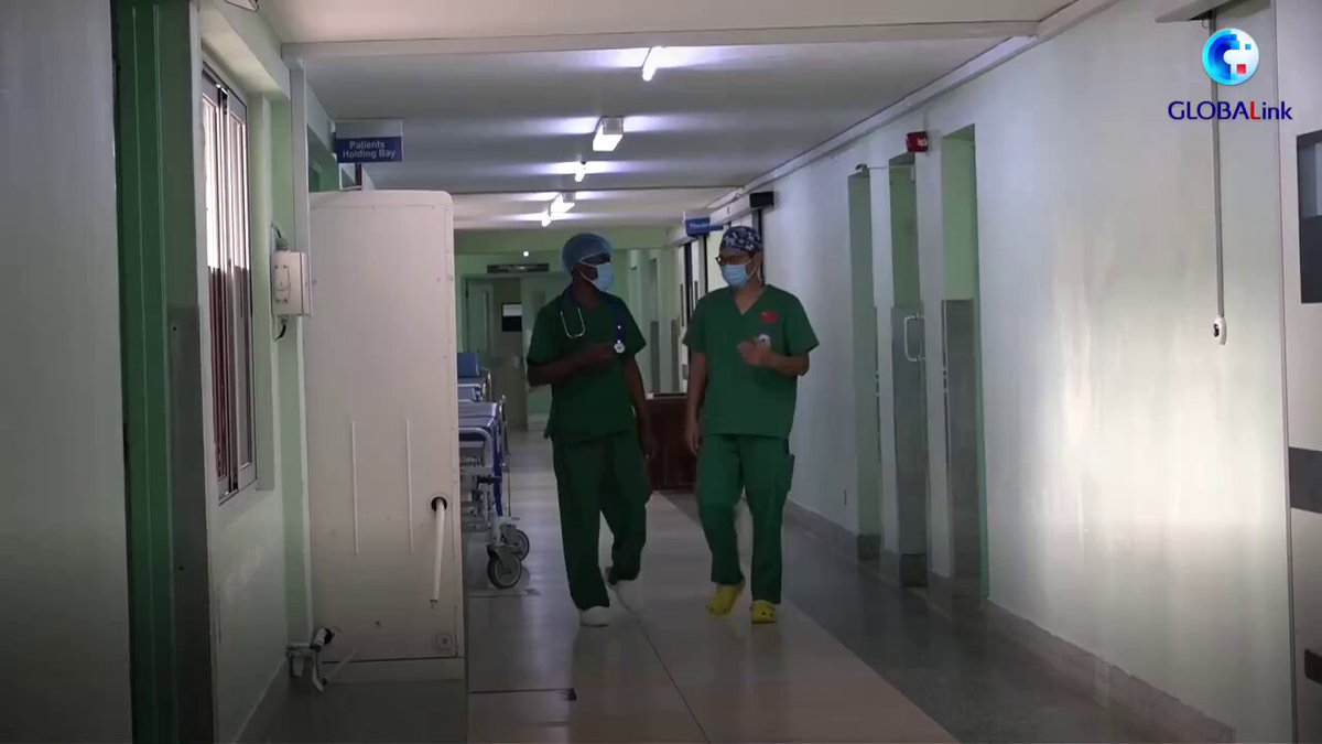 Çinli Doktorlar Tanzanya'da Hemşirelere Eğitim Veriyor