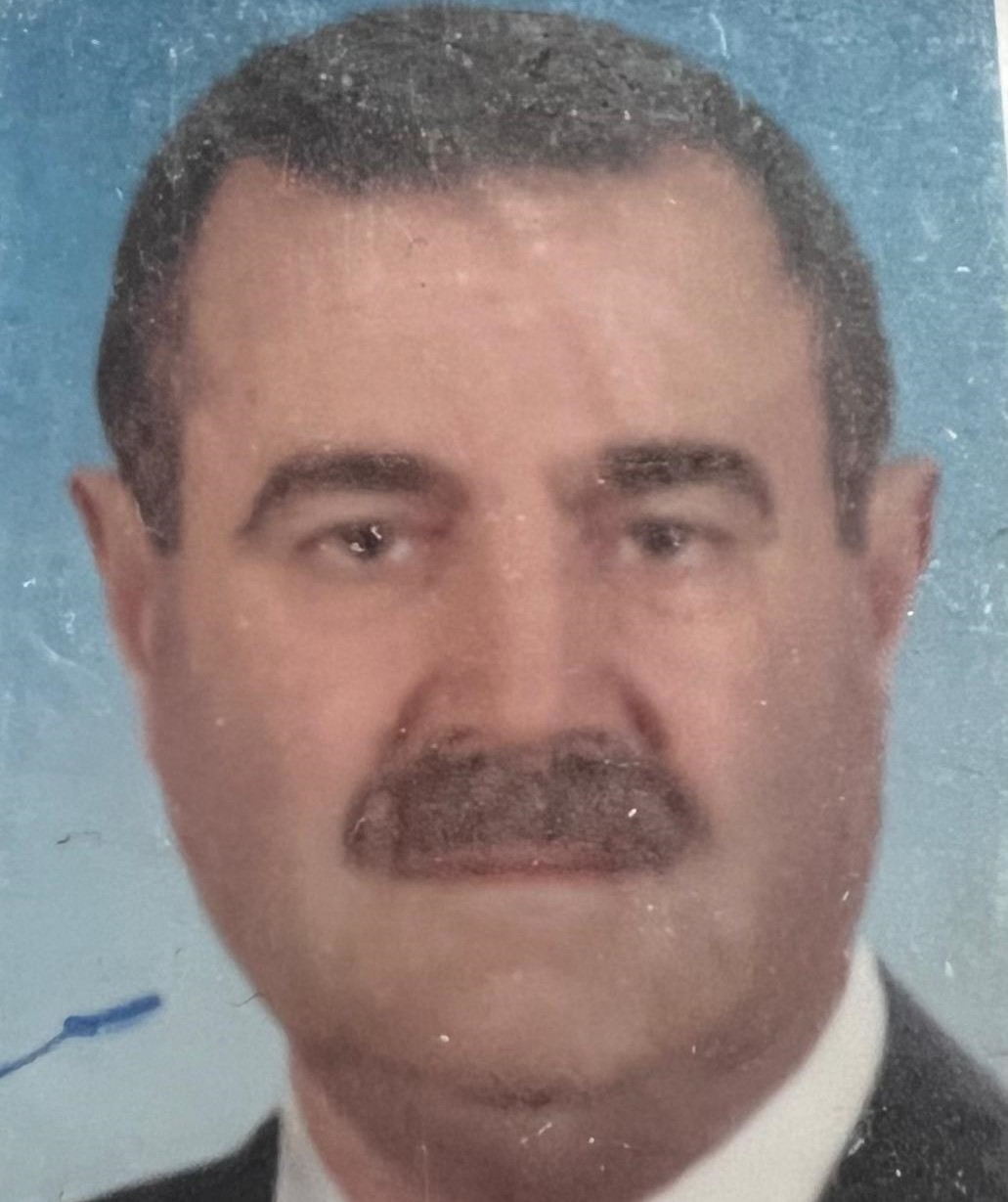 İş Bankasından emekli Serkan ve Serdar Özkan ın babaları AHMET ÖZKAN vefat etmiştir. Cenazesi Perşembe günü öğle namazından sonra Süleyman Köybaşı külliye camisinde kaldırılacaktır.