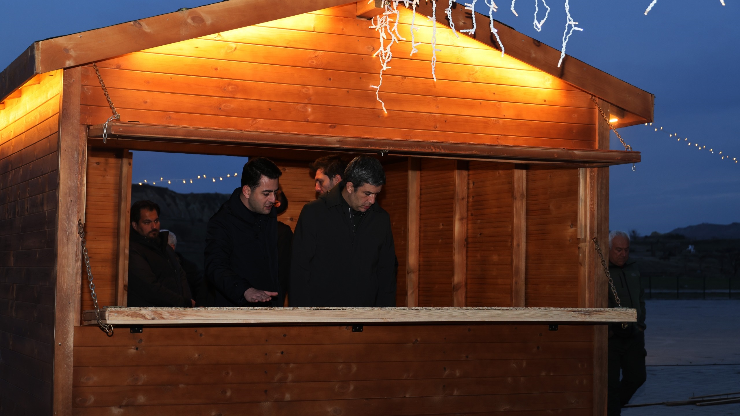 Kapadokya Alan Başkanı Aslanbay, festival alanında incelemelerde bulundu