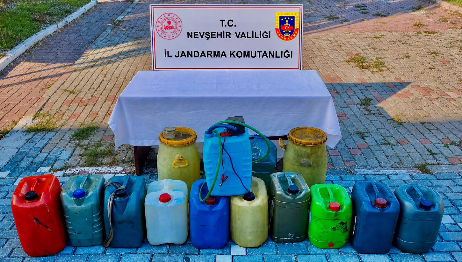 NEVŞEHİR İL JANDARMA KOMUTANLIĞI’NDEN ACIGÖL ORGANİZE SANAYİ BÖLGESİ’NDE AKARYAKIT HIRSIZLIĞI OLAYI