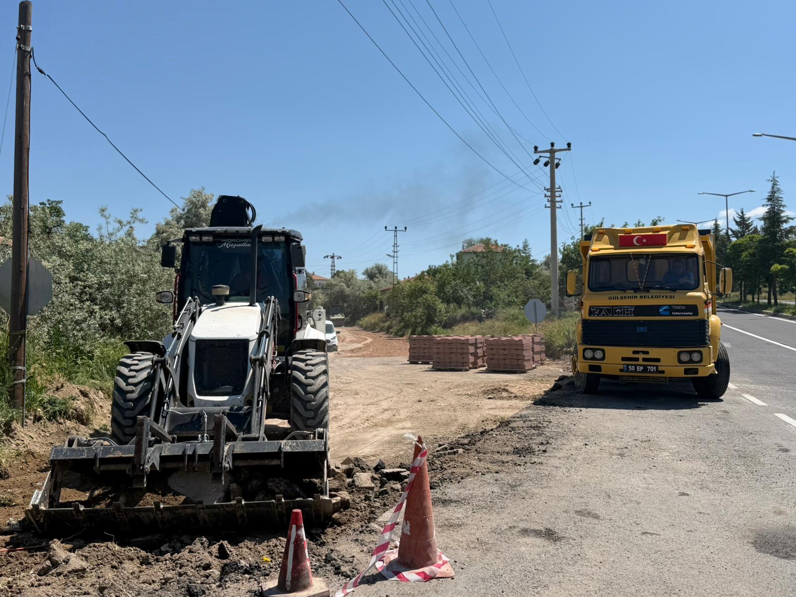 Tuzköy Mahallesi'nde Yol ve Altyapı Çalışmaları Devam Ediyor!