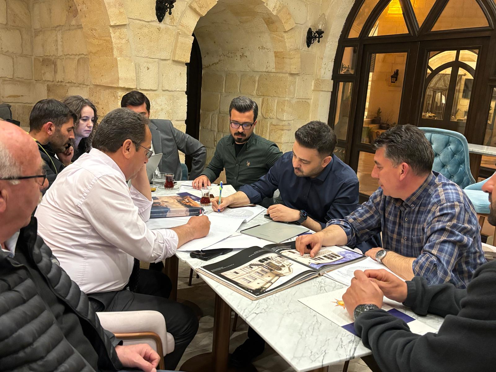 AK Parti Heyeti Mustafapaşa’nın Geleceğini Masaya Yatırdı