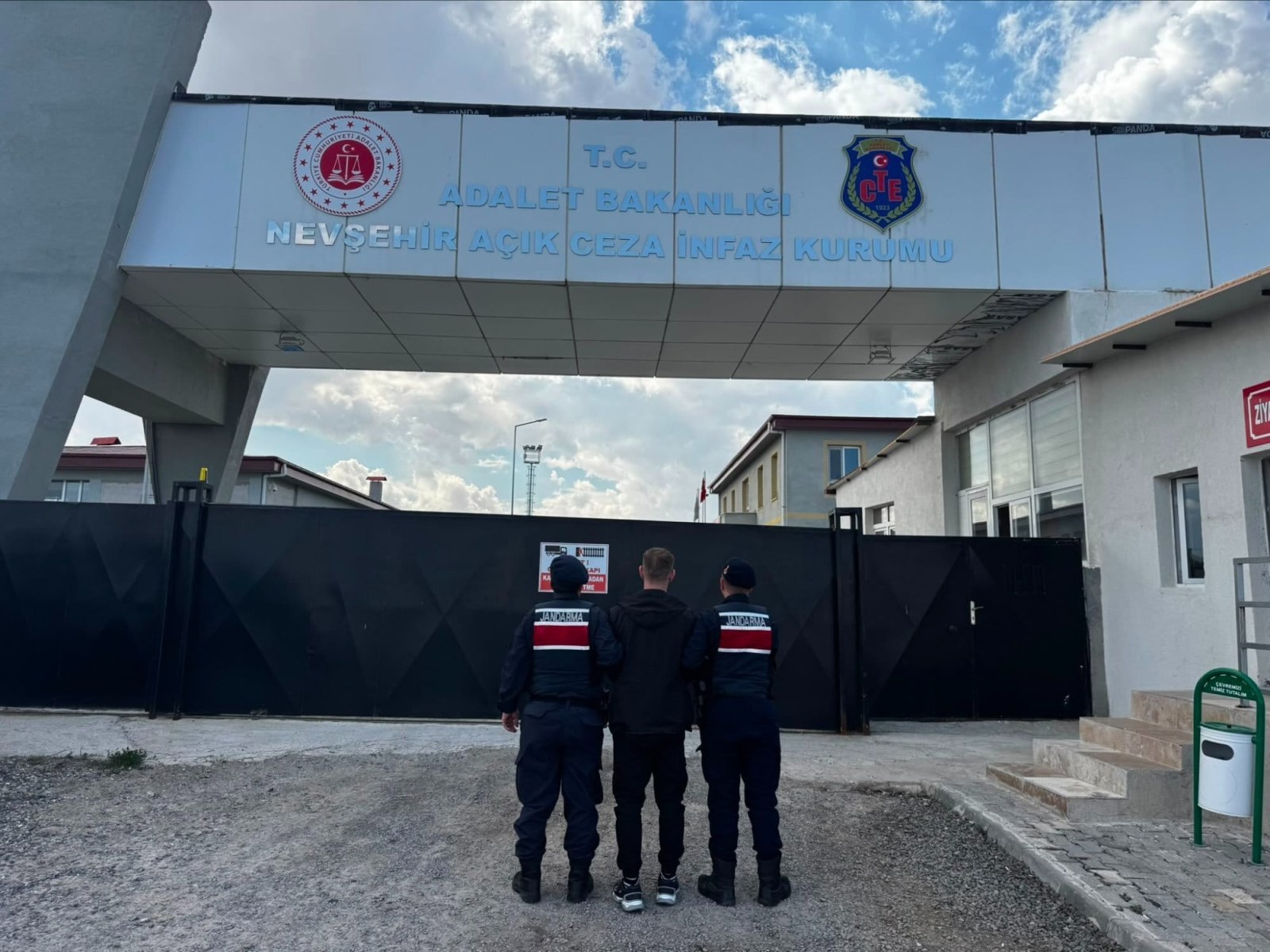 Nevşehir’de Nitelikli Cinsel Saldırı Suçundan Aranan Şahıs Yakalandı